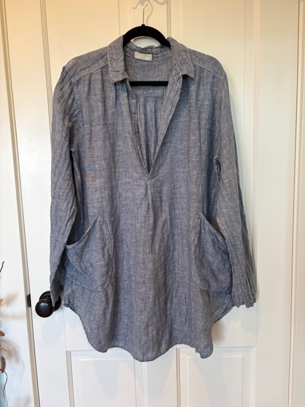 CP Shades Chambray Linen Tunic Top